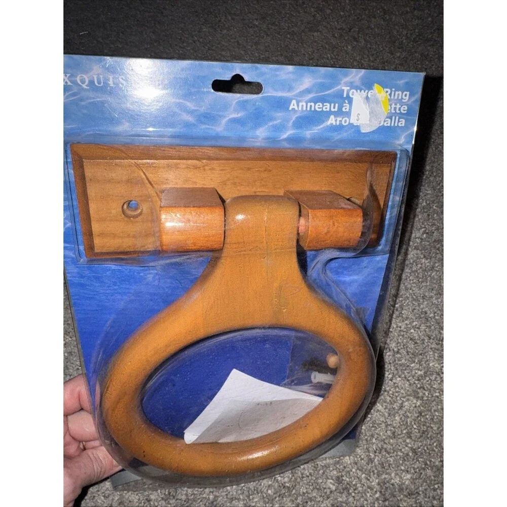 Exquisite Rustic Collection Oak Round Hand Towel Ring Holder Bathroom